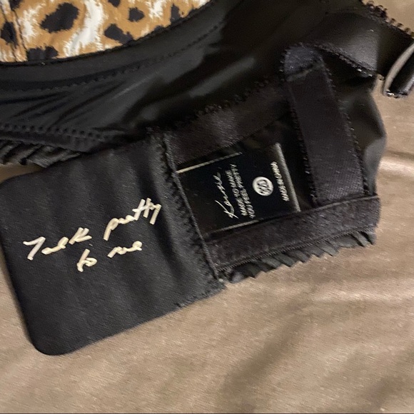 Leopard bra. Lined not padded - Picture 2 of 2